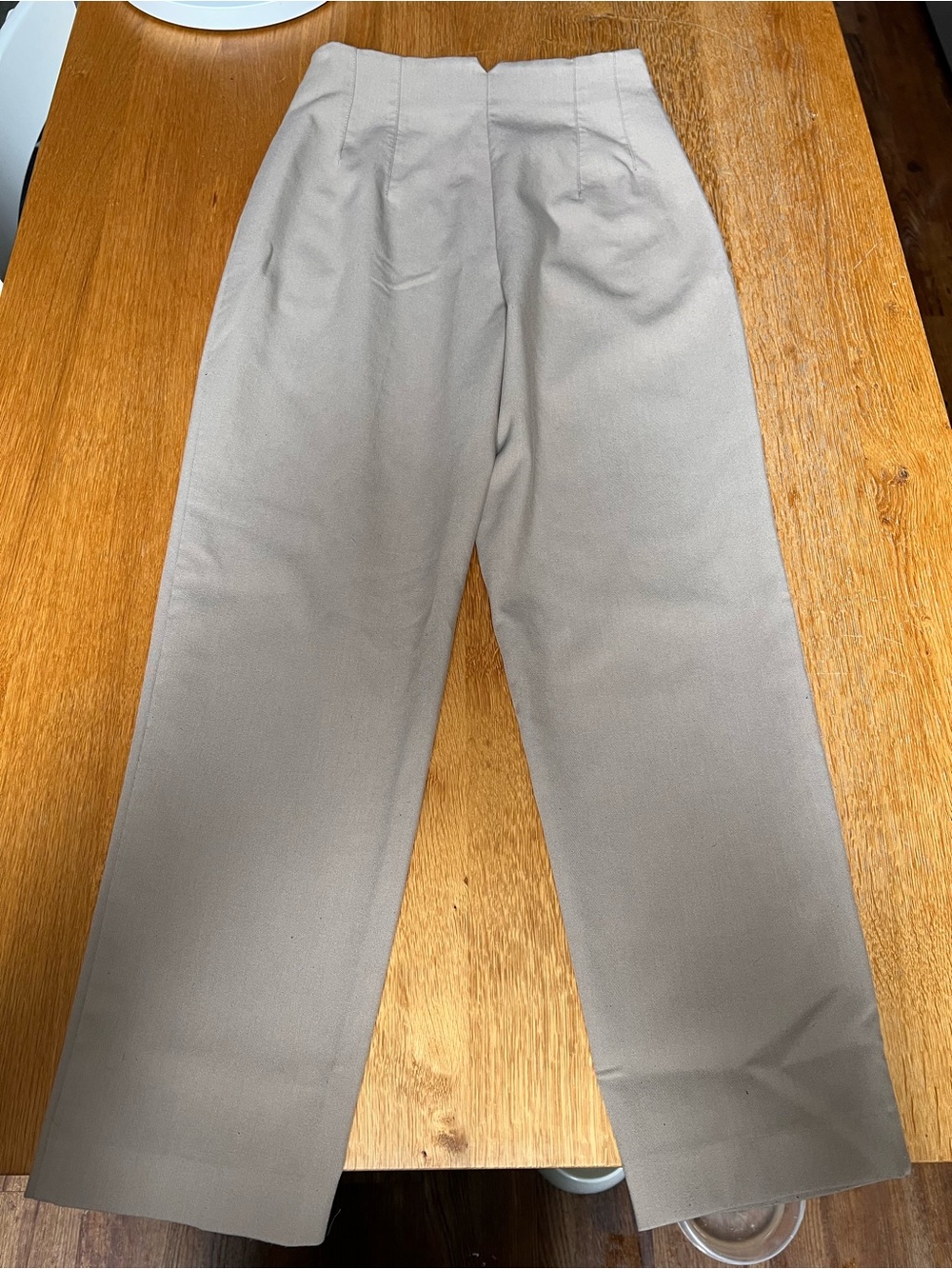 Zara High-Waist Slim Tailored Cream-Beige Trousers - Picture 9 of 9